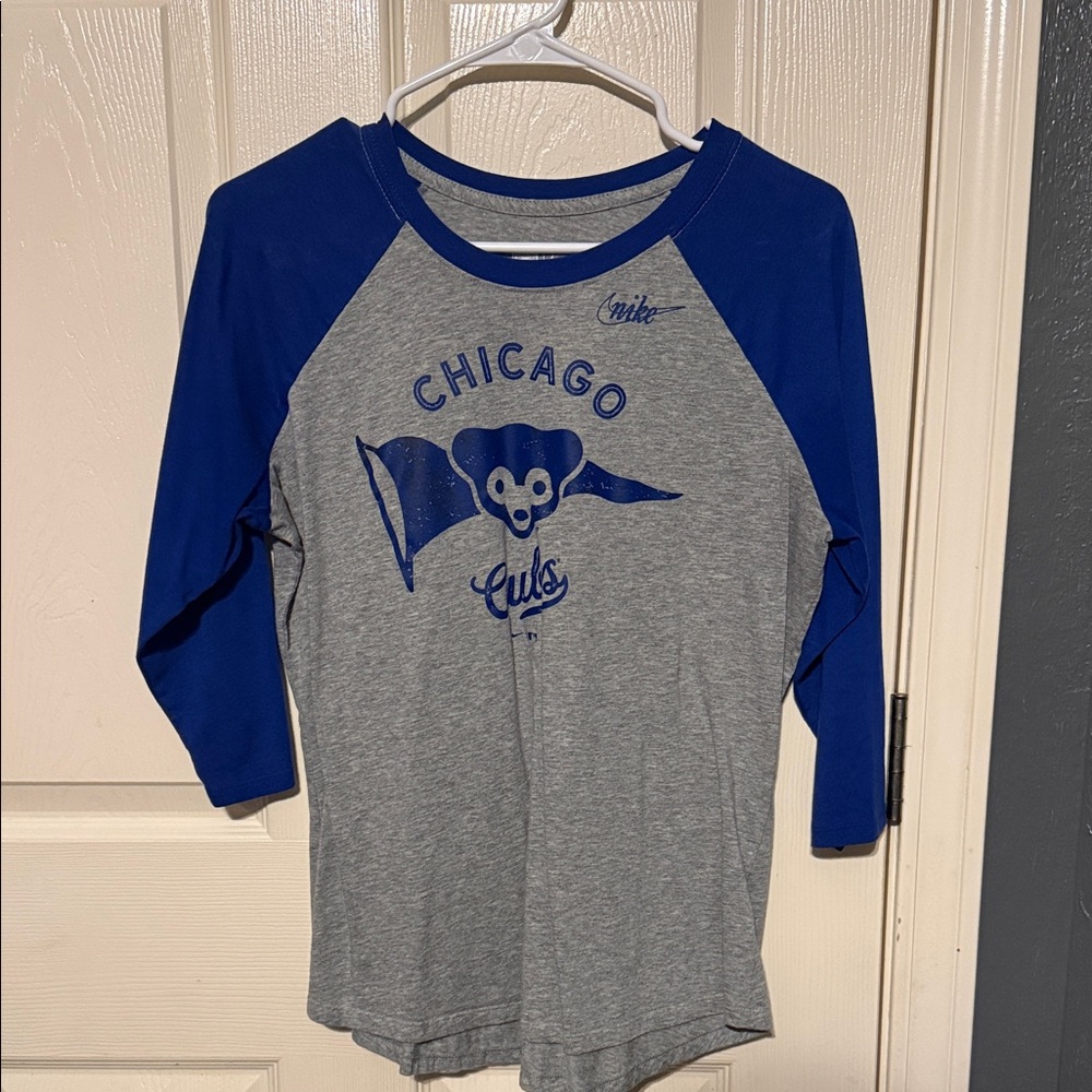 Nike Gray and Blue Chicago Cubs Tee